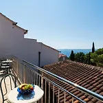 Stone House With Two Balconies And The Sea View Сasa de vacaciones *